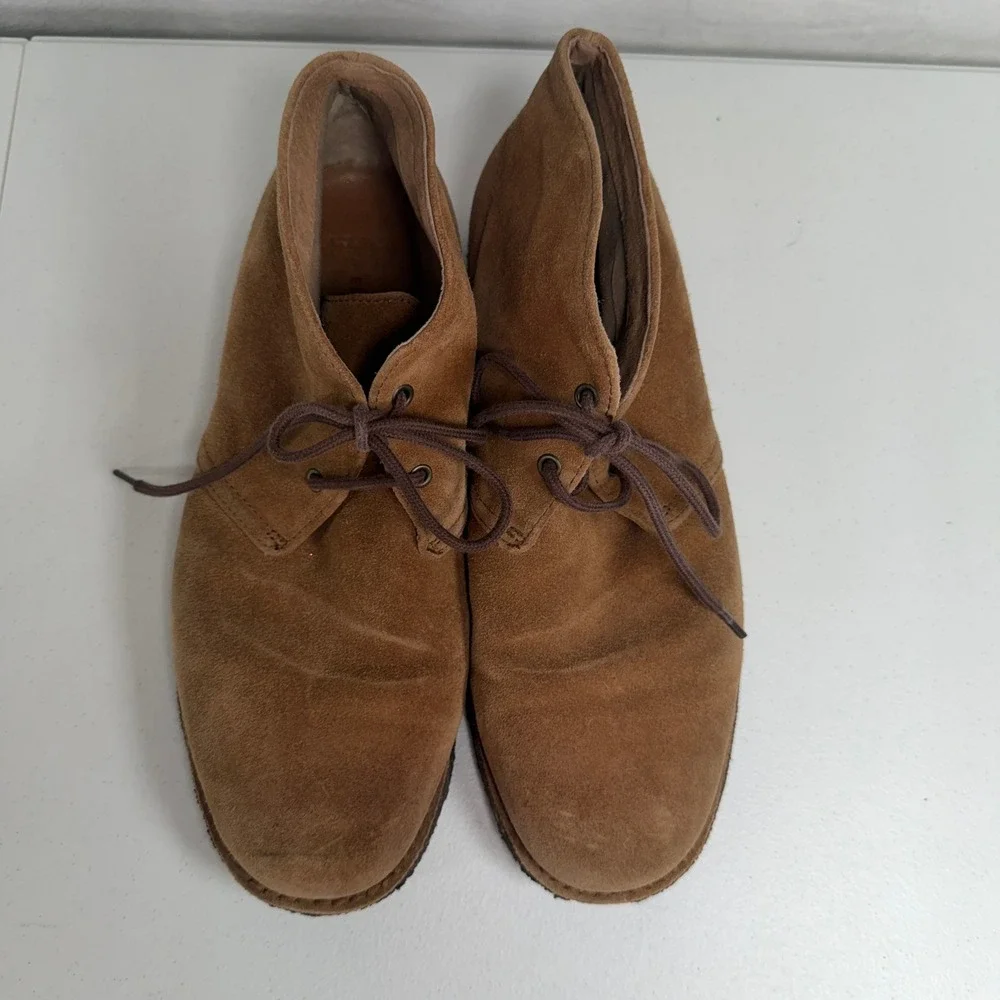 UGG EnerG Mens 9.5 Chukka Boots Shoes Black Ankle Lace Up Waterproof Gum Sole